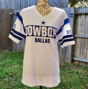 Cowboys NFL PINK  SIZE XS Jersey t-shirt